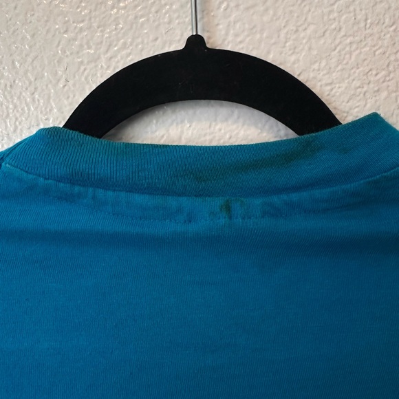 Cropped Harley tee size small check pictures for flaws. - Picture 3 of 5